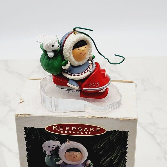 Hallmark Other - Hallmark Keepsake Ornament Frosty Friends Eskimo Sleigh 1995 Collectors Vintage